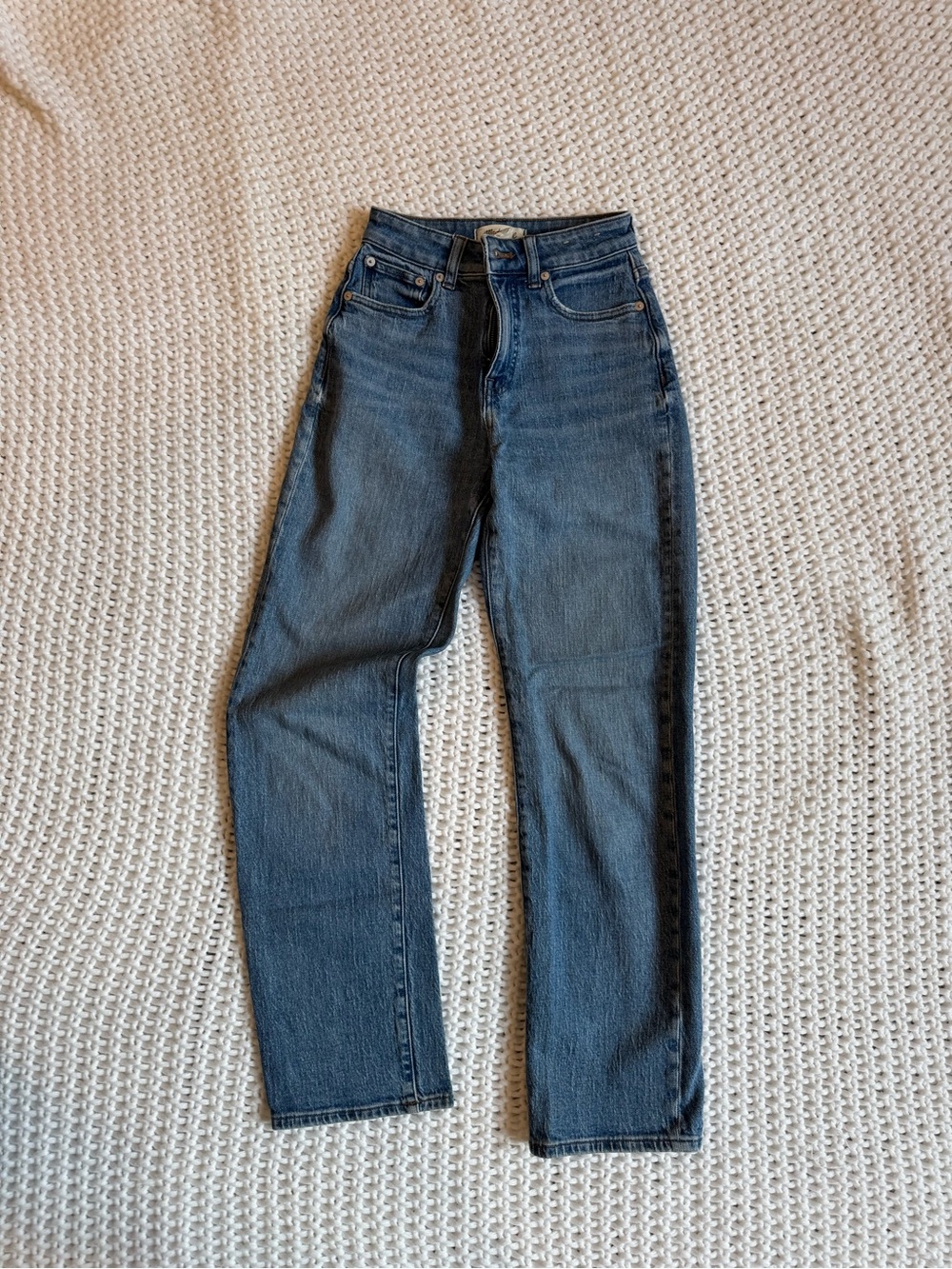 Madewell Straight-Leg Jeans in Deep Blue Wash